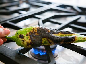 How to Roast Green Chiles
