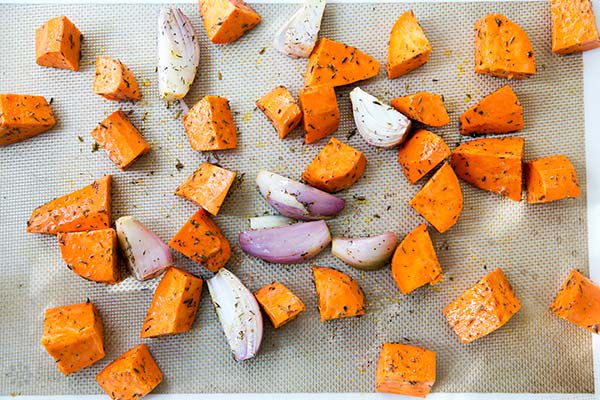 roasted-sweet-potato-soup-method-600-2