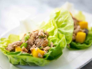chicken mango lettuce wraps