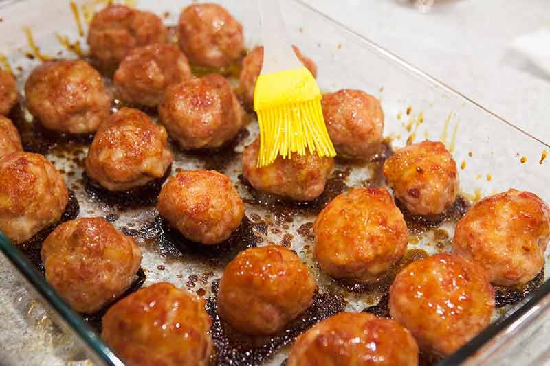 pineapple-glazed-ham-balls-method-4