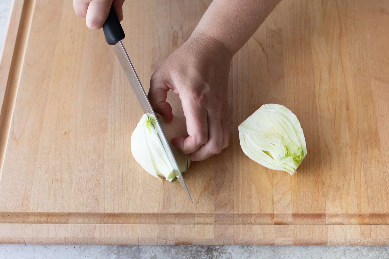 Slicing fennel