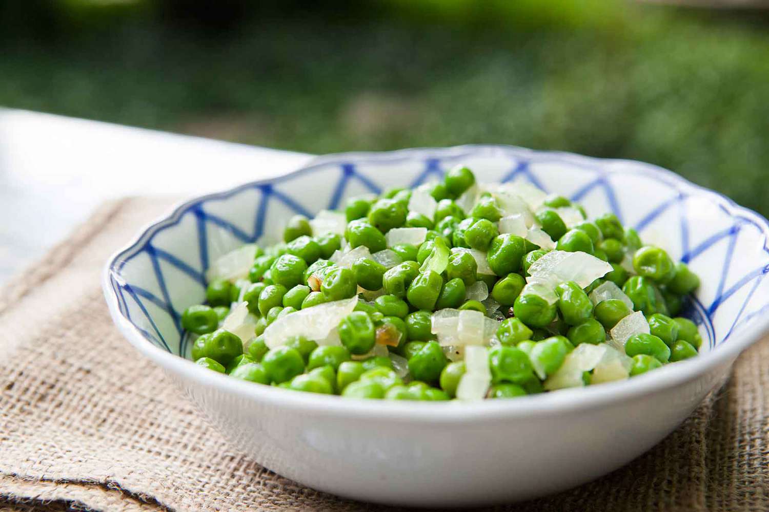 Simple Peas and Onions