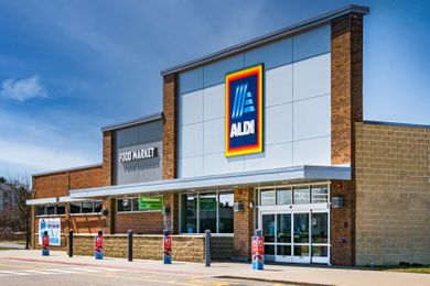 Exterior of an Aldi grocery store building