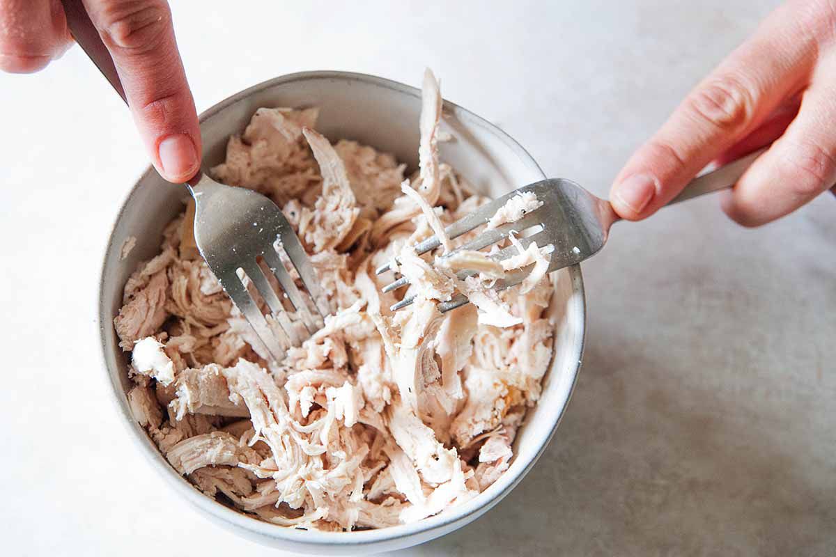 How to make chicken enchiladas in a skillet