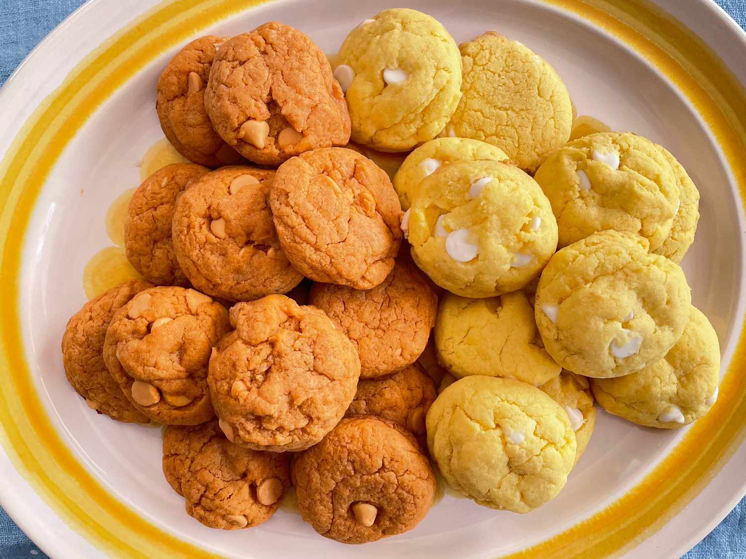 Plate of 5-Ingredient Pudding Mix Cookies (With 2 Variations)