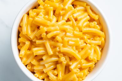 bowl of creamy mac and cheese