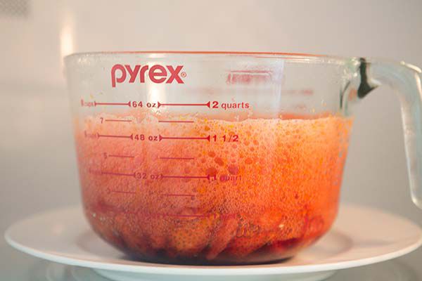 microwave-strawberry-jam-method-3