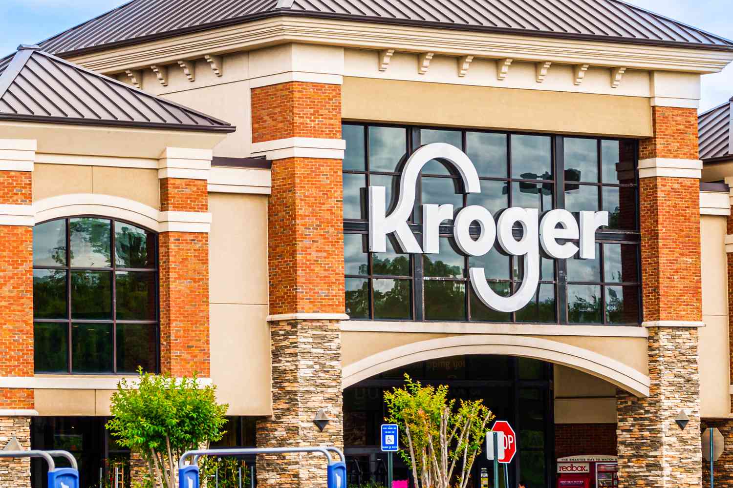 Kroger grocery storefront and logo sign