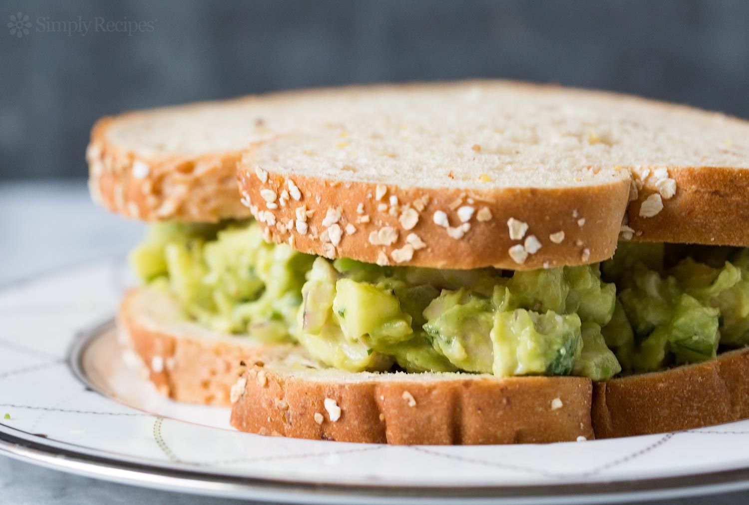 Avocado chicken salad sandwich