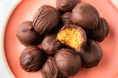 overhead view of 4-Ingredient Peanut Butter Balls on a plate