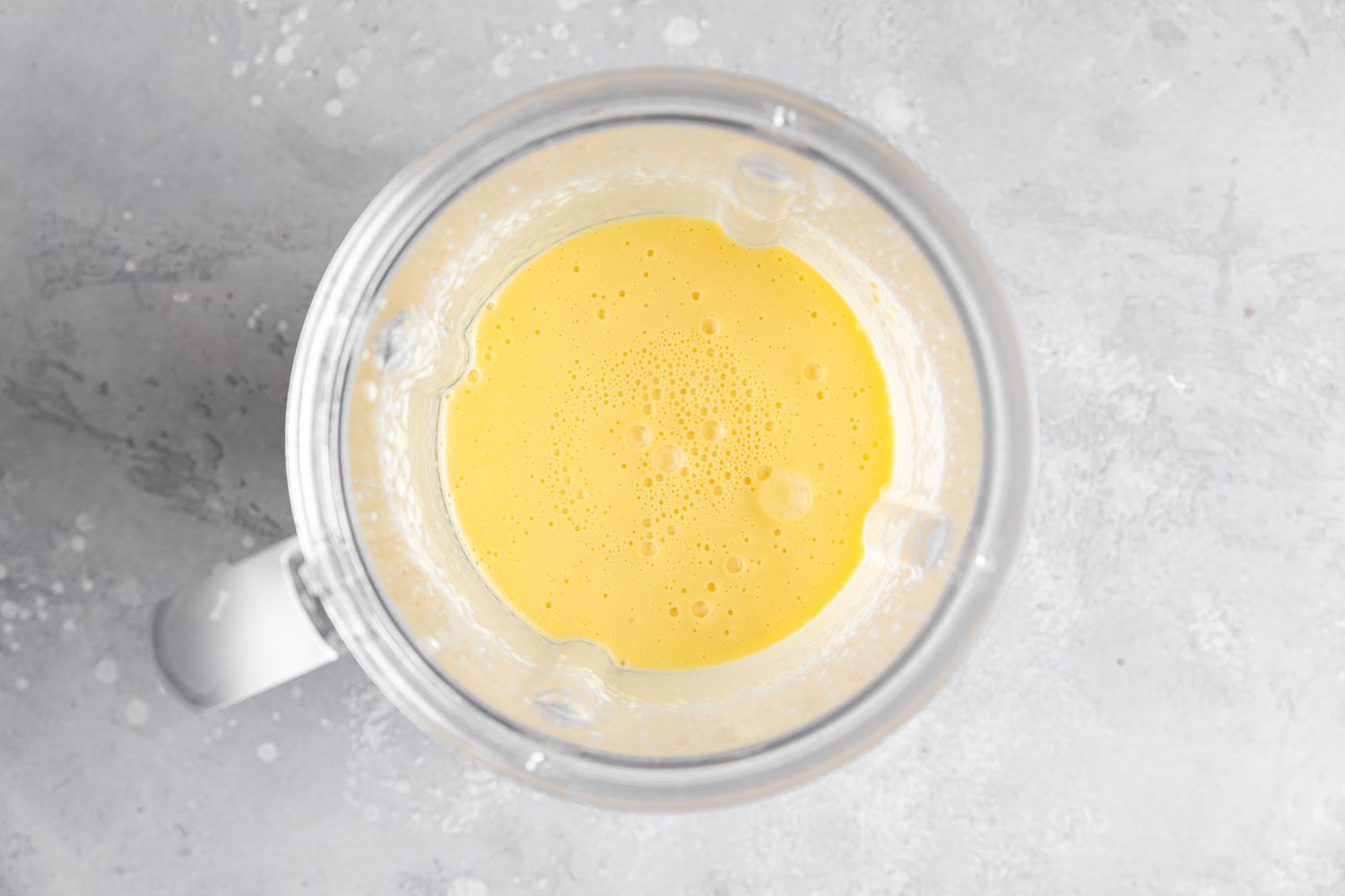 Mango Lassi in Blender 