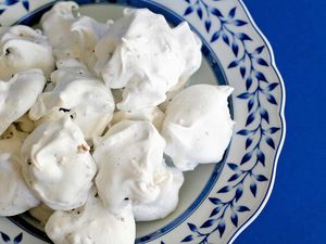 Pecan Meringue Cookies