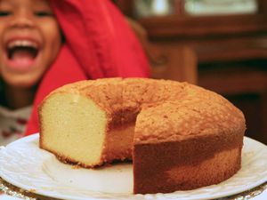 Mrs. Adams Delicious Pound Cake