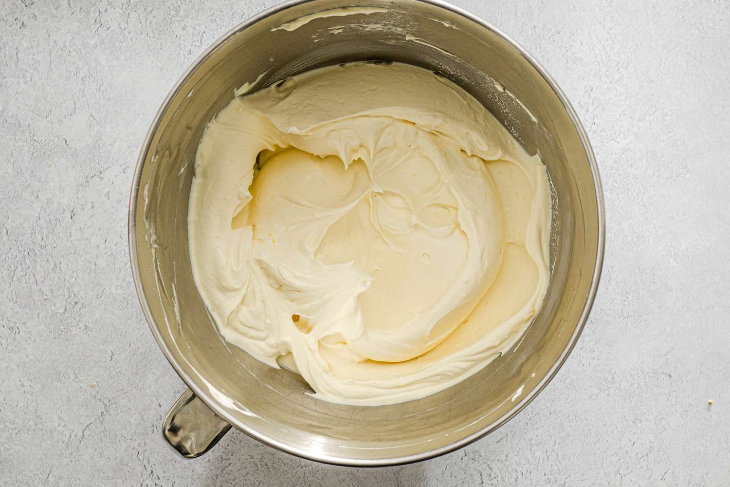 Whipped mascarpone filling.
