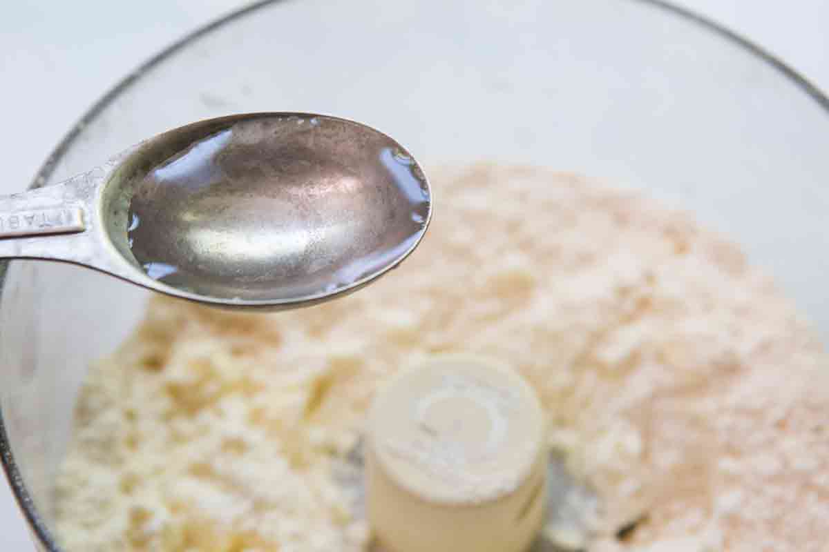 add ice water to the mixture