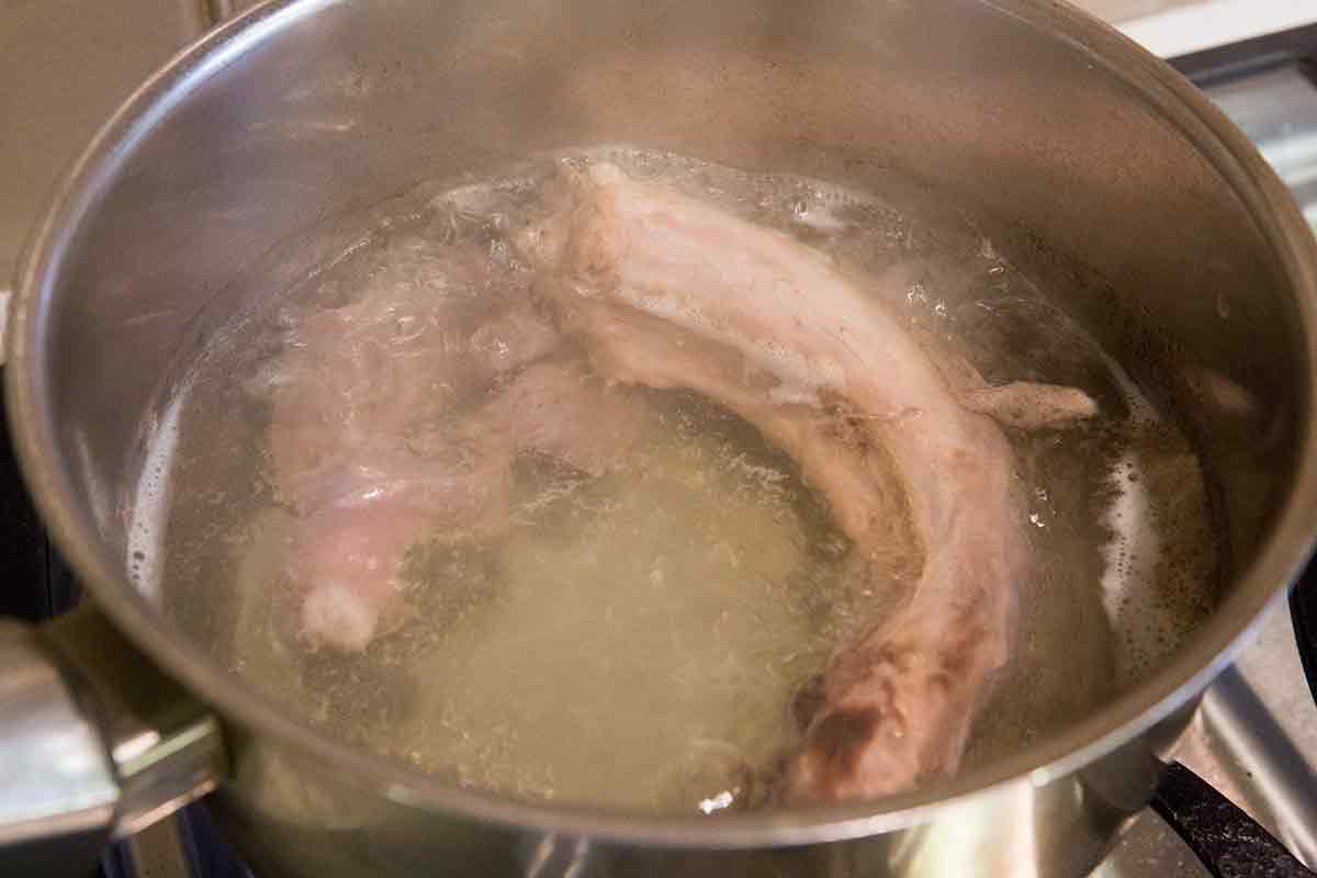 Turkey stuffing recipe boil the neck and giblets for stock