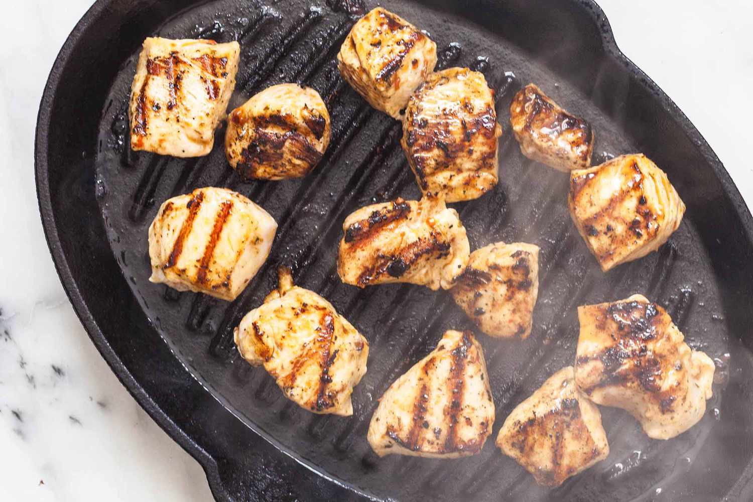 Greek Chicken Skewers with Flatbread and Yogurt Sauce (Chicken Souvlaki)