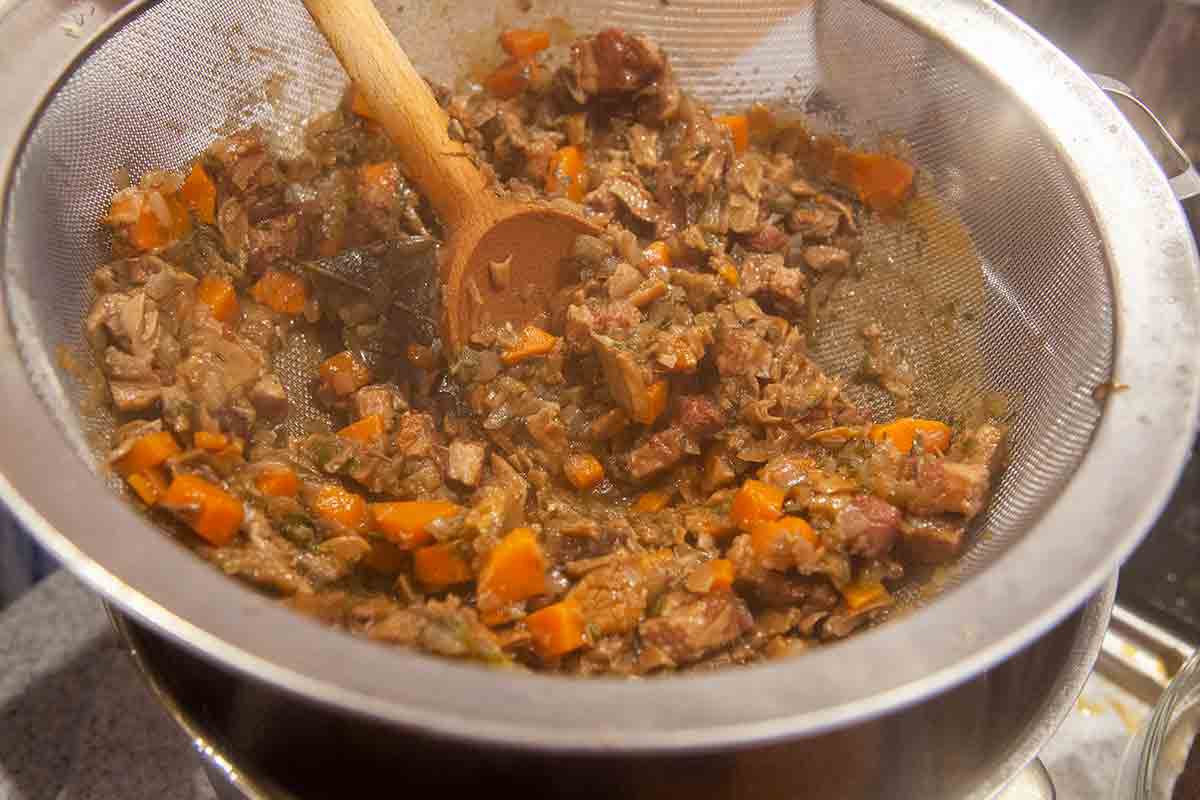 strain vegetables for sauce