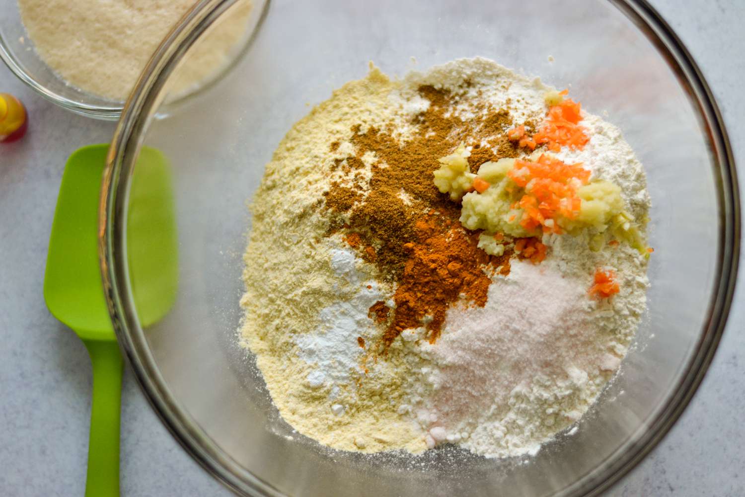 Mix dry ingredients for pholourie