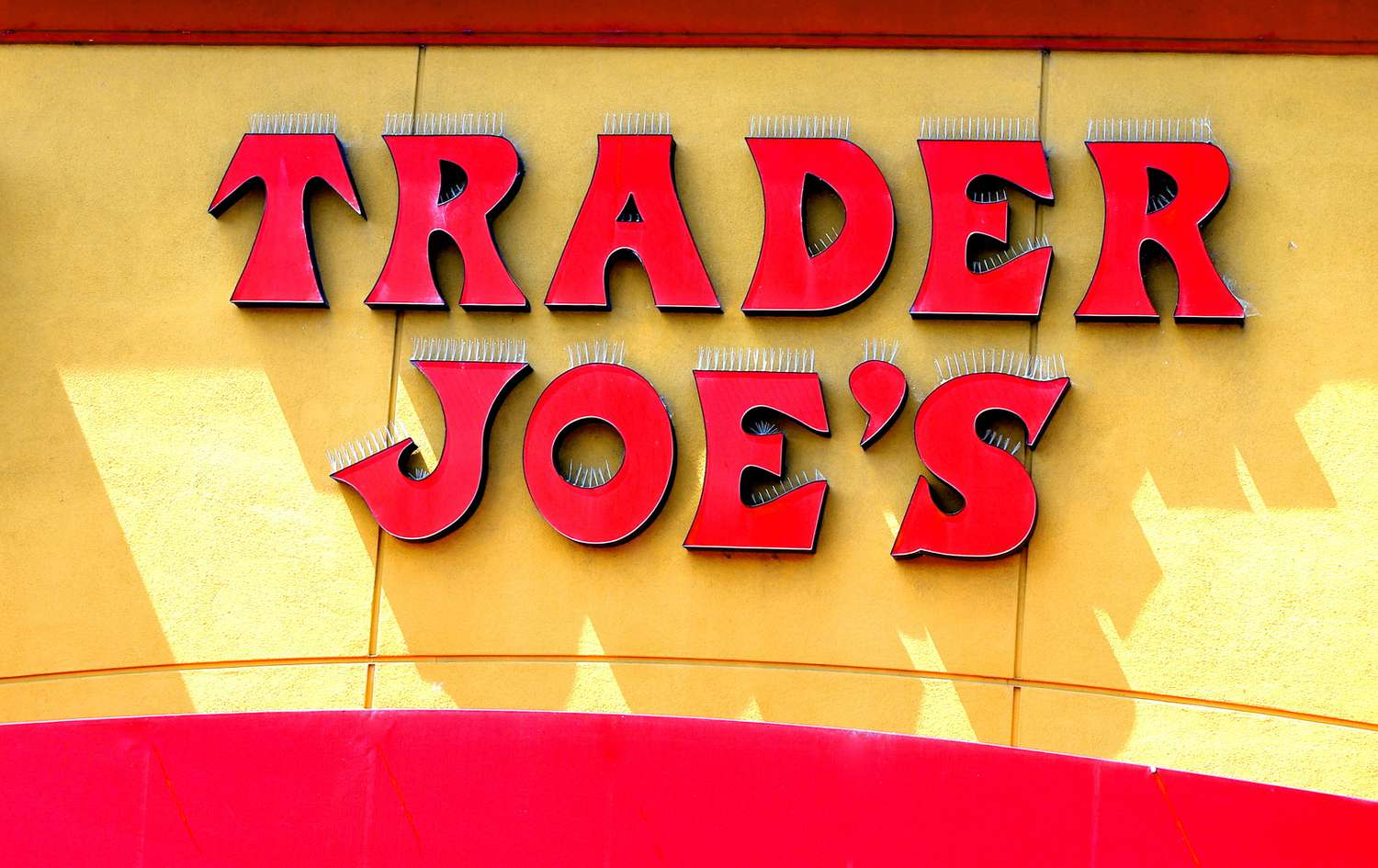 trader joe's store sign 