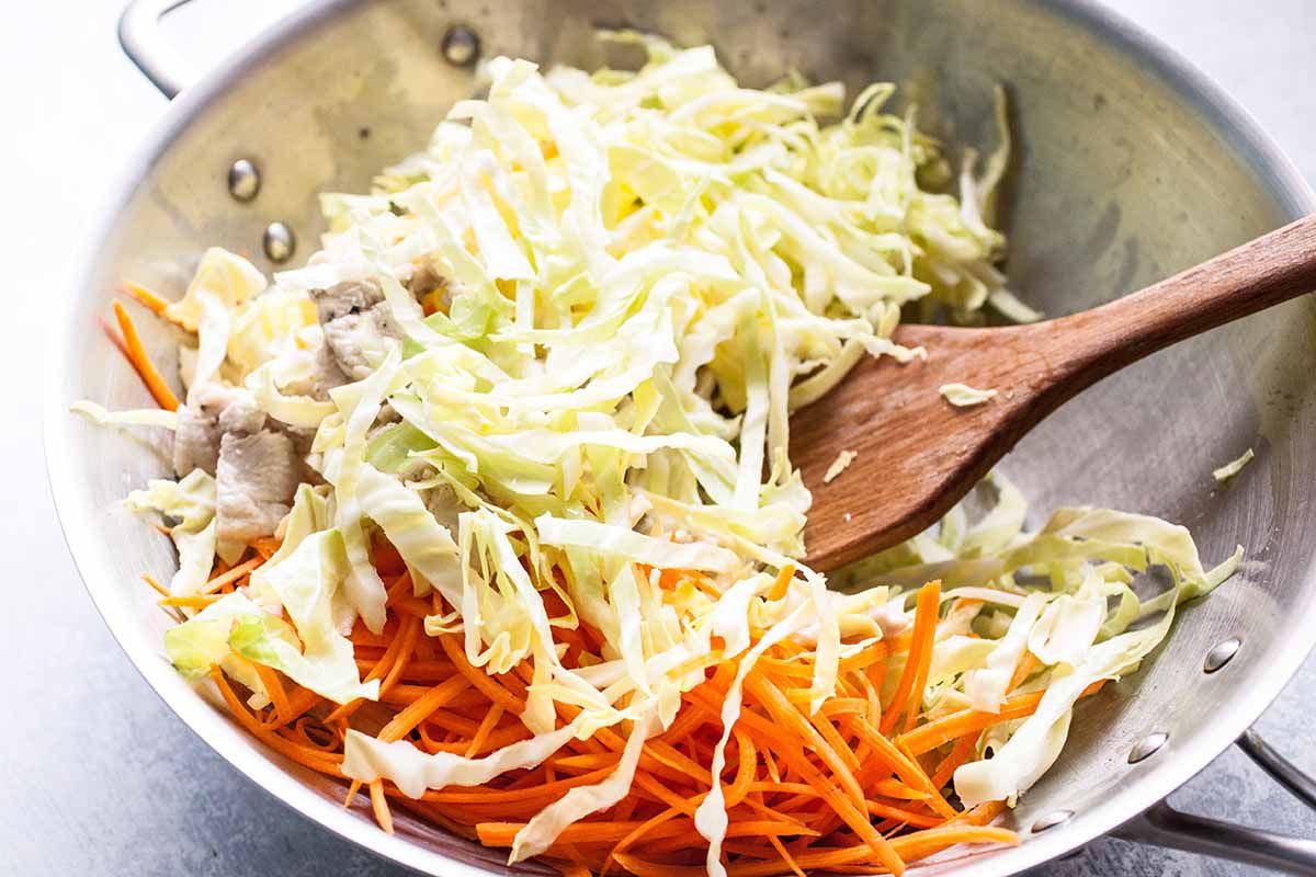 Chinese chicken lo mein cook the veggies