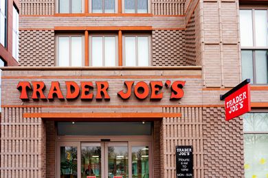 trader joe's storefront
