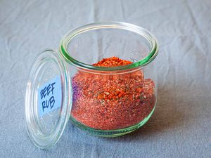 Best steak rub - beef rub in jar with lid