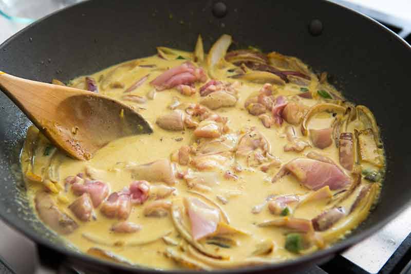basil-chicken-coconut-curry-method-3