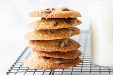 Best Crispy Chocolate Chip Cookies Recipe