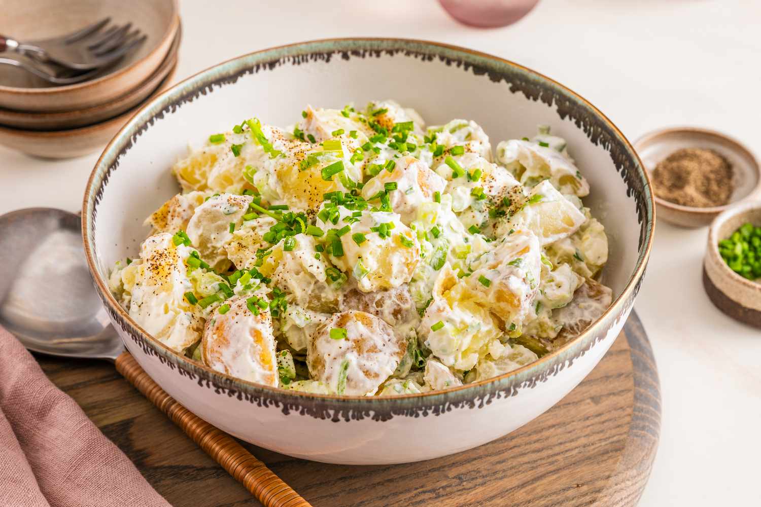 bowl of potato salad 