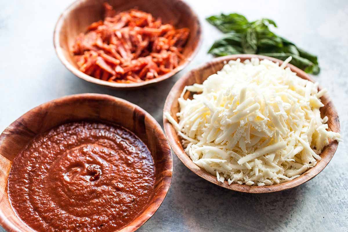 Homemade Pepperoni Pizza Hot Pockets ingredients