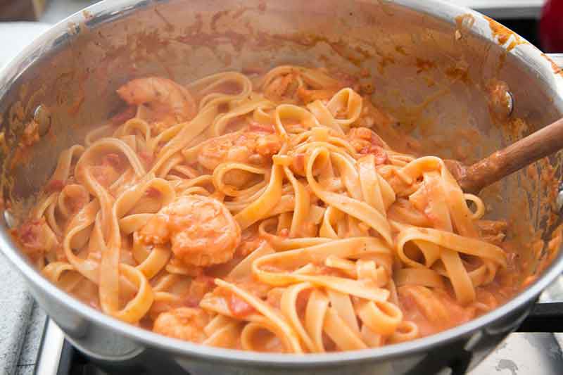 shrimp-pasta-vodka-method-8