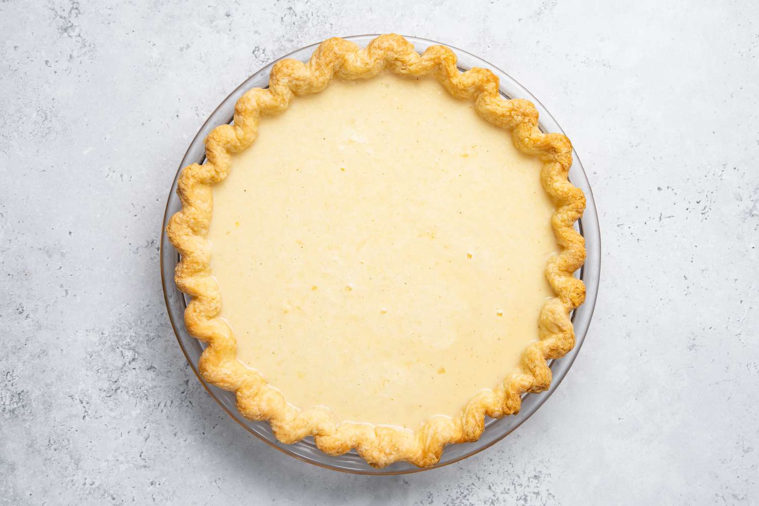 Fill Egg Custard Pie with Filling 