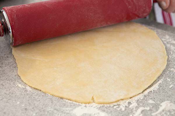 spinach-artichoke-quiche-method-600-3