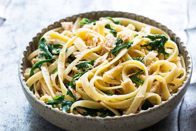 Pasta with Tuna and Arugula