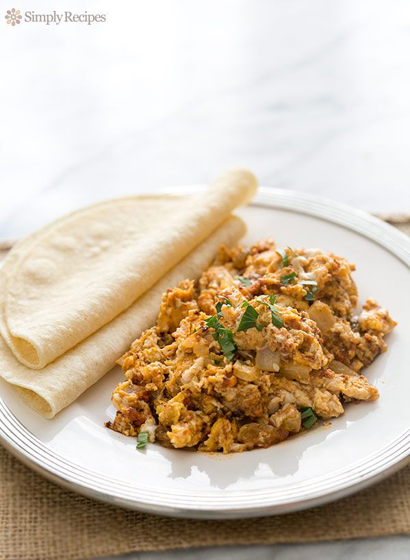 Chorizo and Eggs on a plate with tortillas