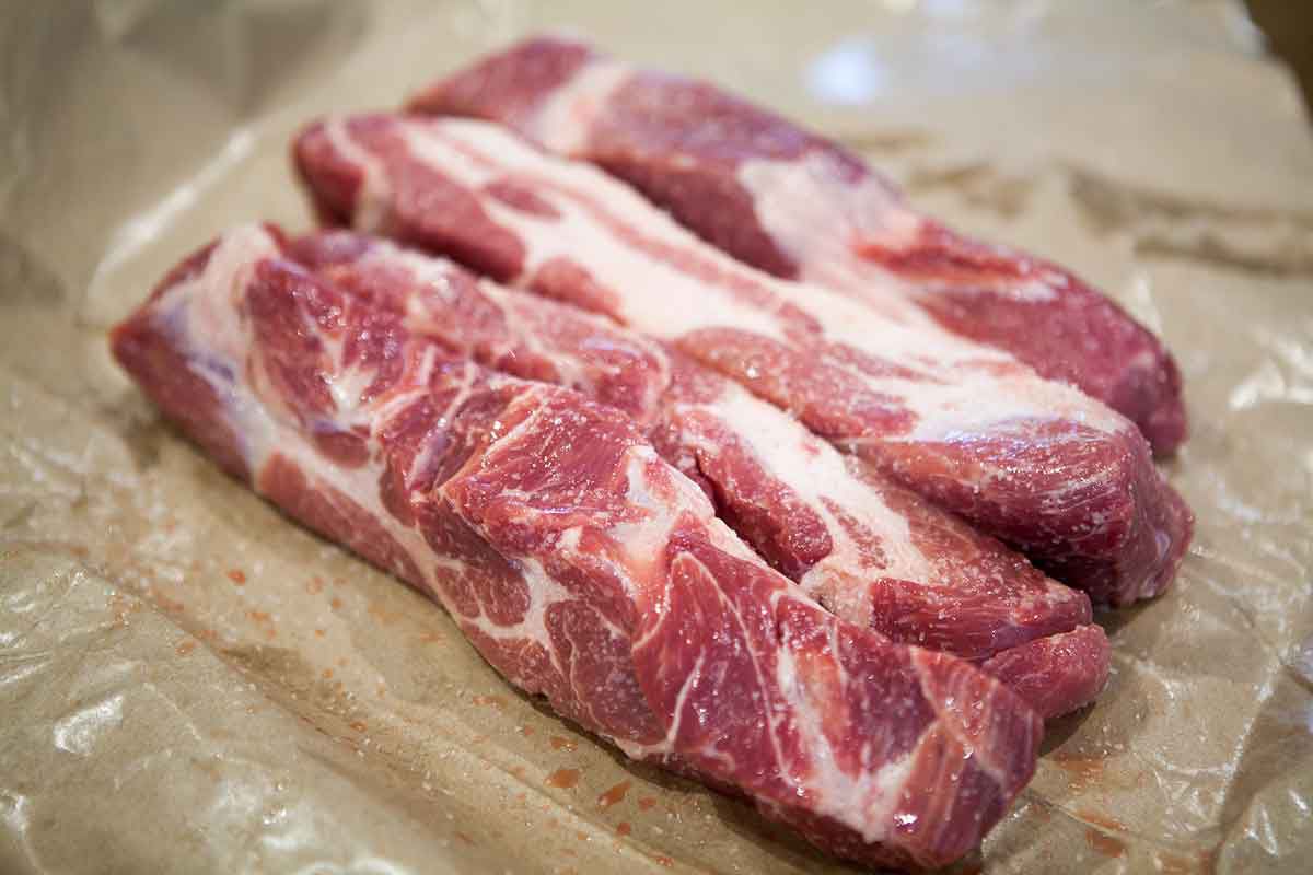 country style ribs recipe - preparing the country ribs