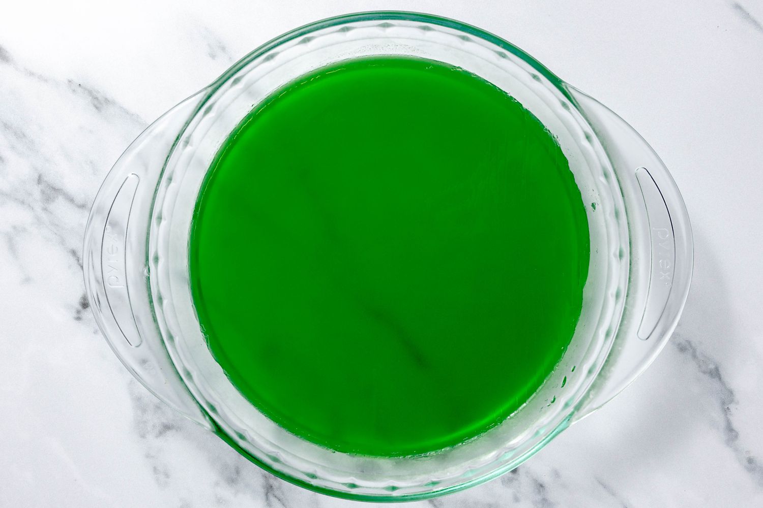Pandan Jelly Setting in a Pie Dish