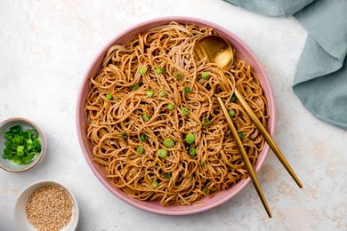 Bowl of Quick and Easy Sesame Peanut Noodles