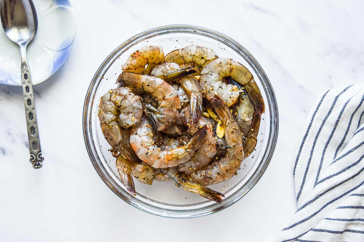 Season Peppery Garlic Shrimp in a Bowl