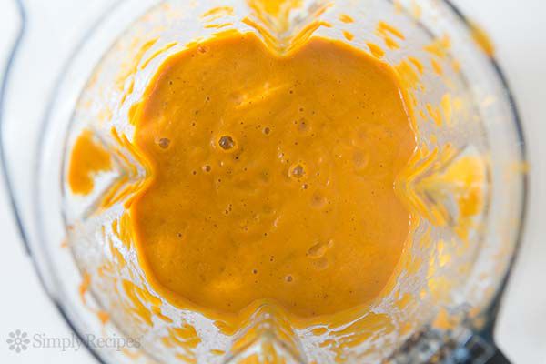 roasted-sweet-potato-soup-method-600-5