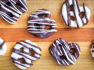 Chocolate Covered Pretzels