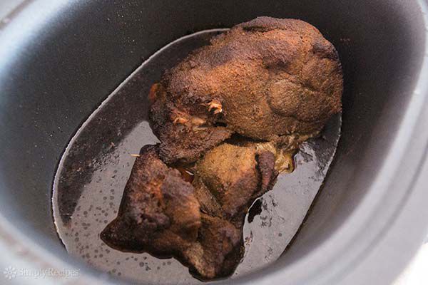 How to make pulled pork tacos in slow cooker