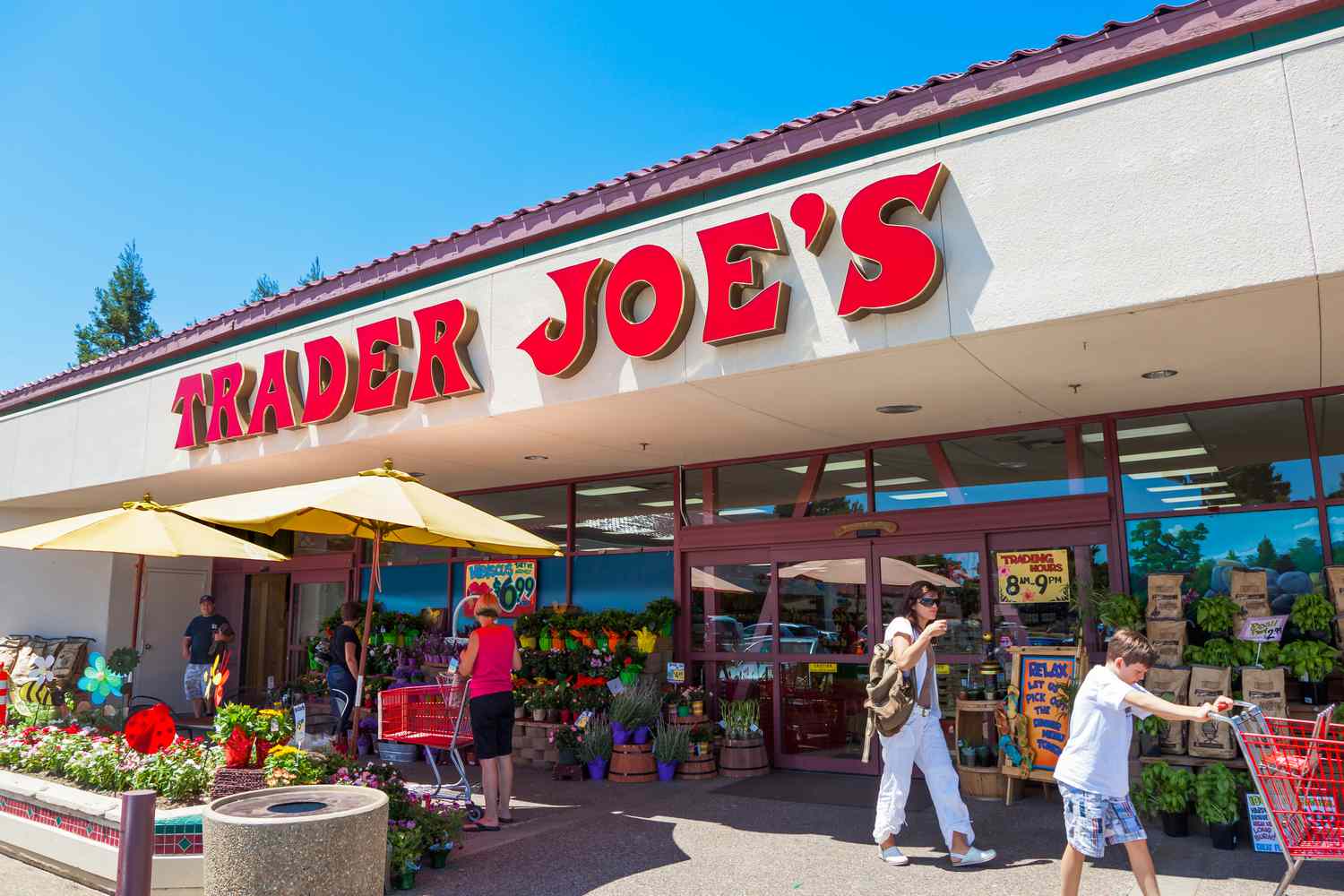 Trader Joe's storefront