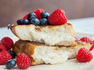 How to Make Stuffed French Toast