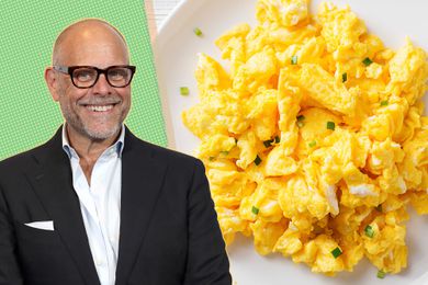 portrait of Alton Brown and a plate of scrambled eggs