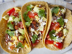 Breakfast Taco Recipe with Chorizo and Eggs