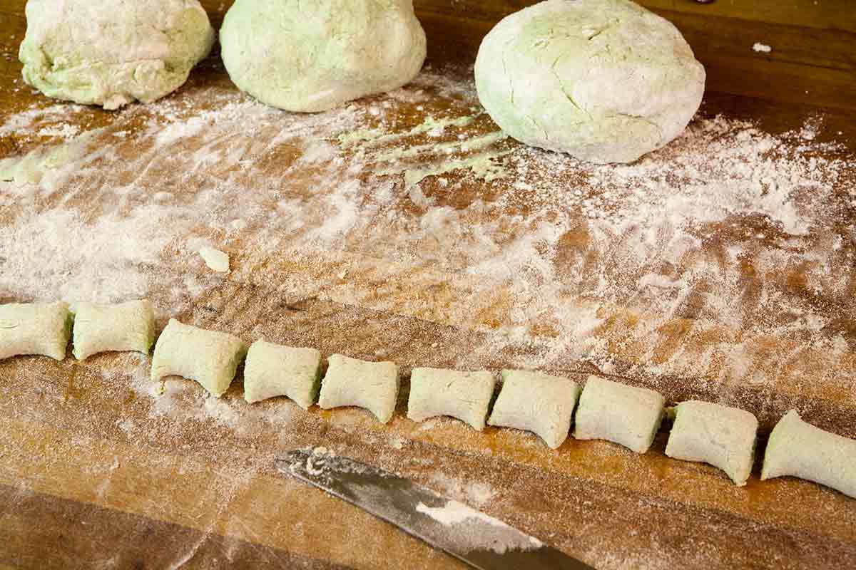 spinach-ricotta-gnocchi-method-09