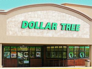 Exterior view of a Dollar Tree store