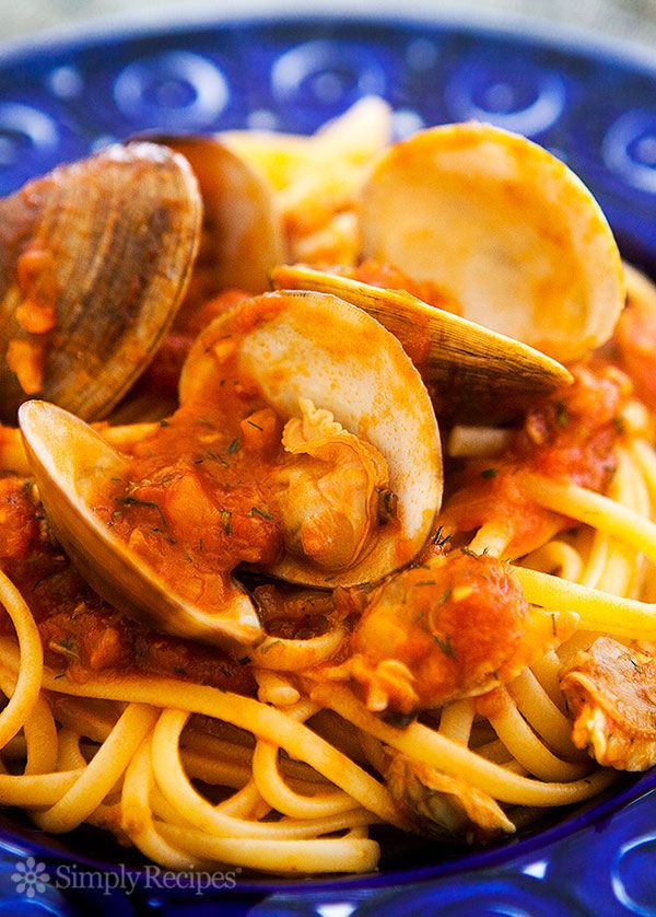 Linguine with Red Clam Sauce